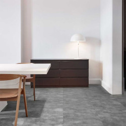 Dalles en LVT à clipser de couleur grise